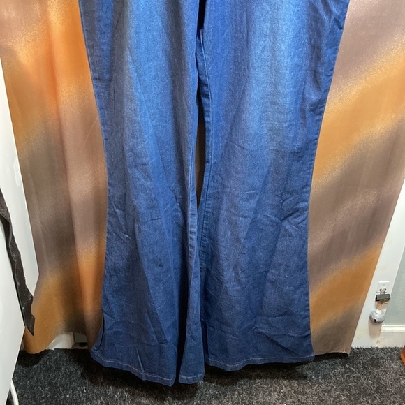 Stretchy Strappy Overalls Bell Bottoms Denim Jumpsuit Sleeveless Blue Size XL - Picture 2 of 6